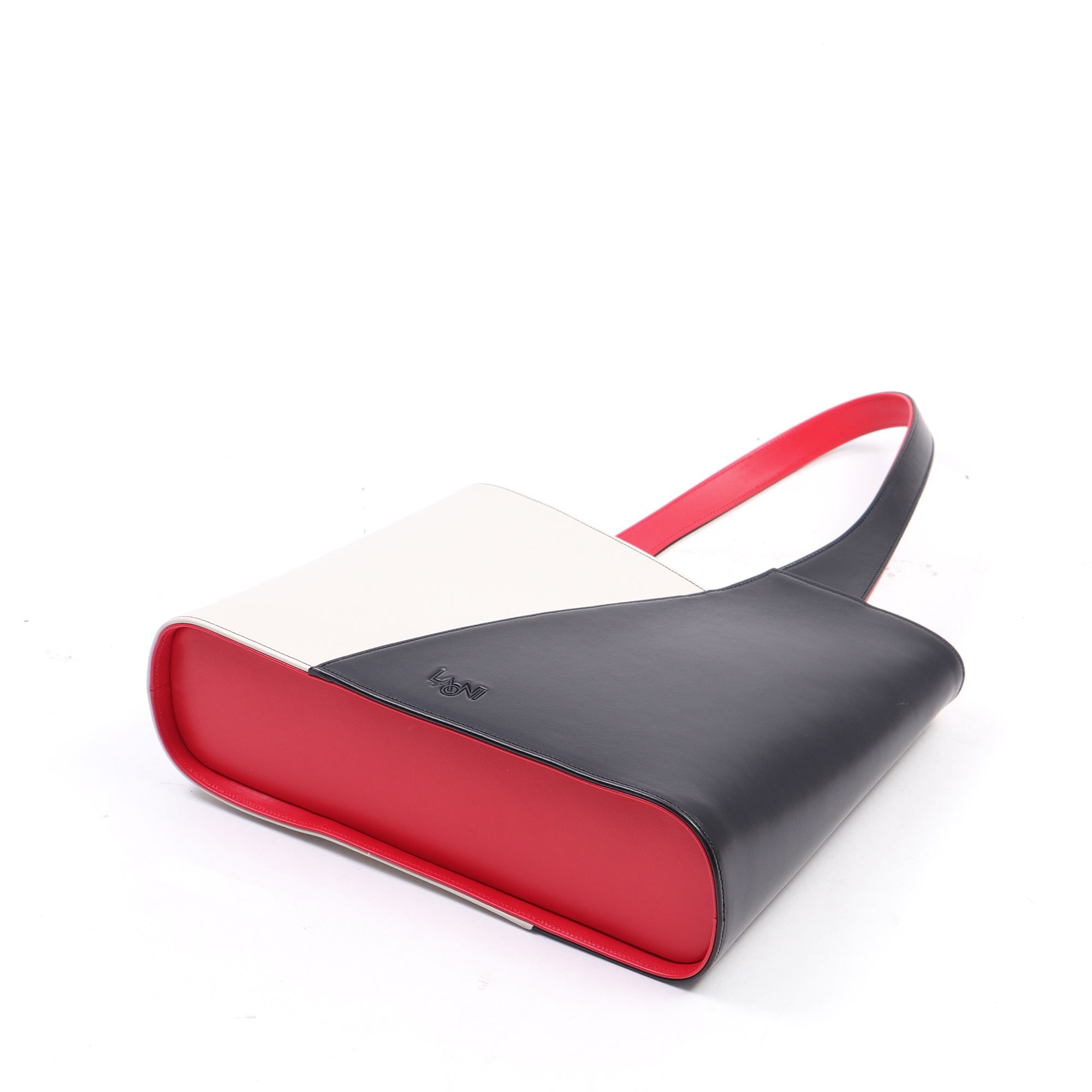 2008 H - NAKAMURA MIDDLE TÁSKA