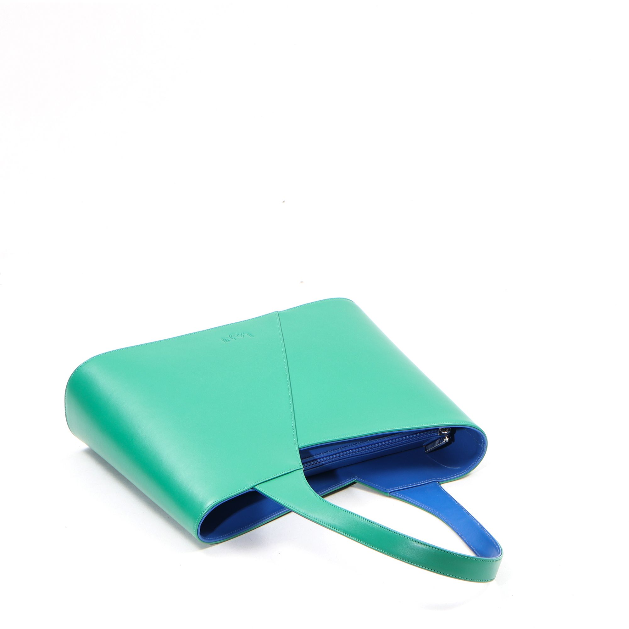 2008 H - NAKAMURA MIDDLE TÁSKA