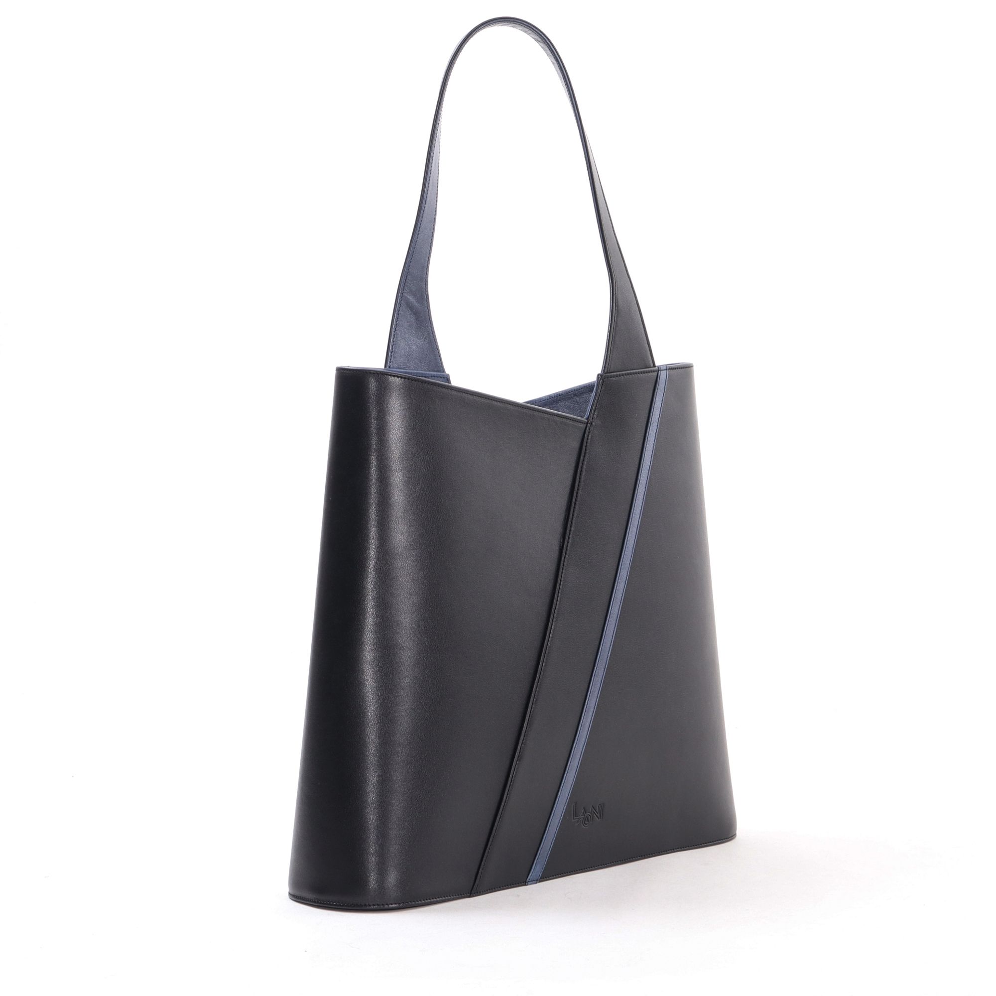 2011 - H NAKAMURA TALL BAG