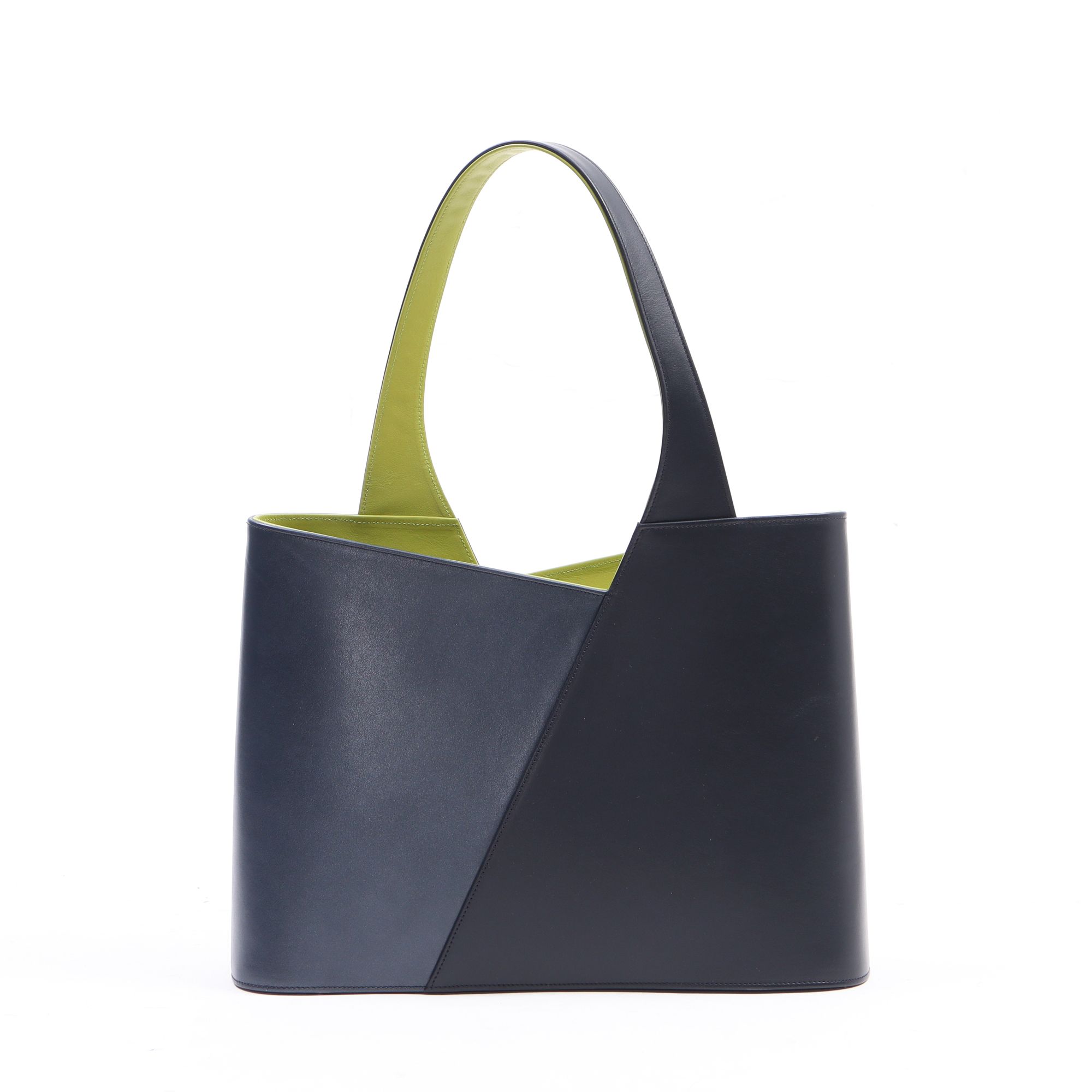 2008 H - NAKAMURA MIDDLE TÁSKA