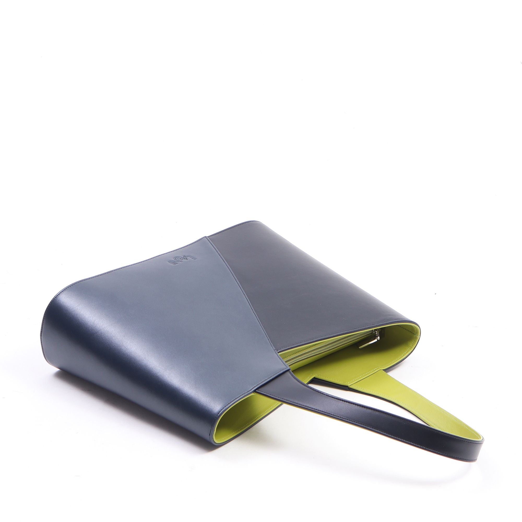 2008 H - NAKAMURA MIDDLE TÁSKA