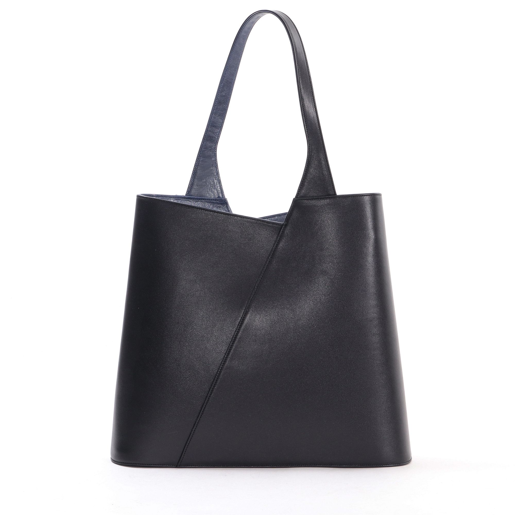 2011 - H NAKAMURA TALL BAG