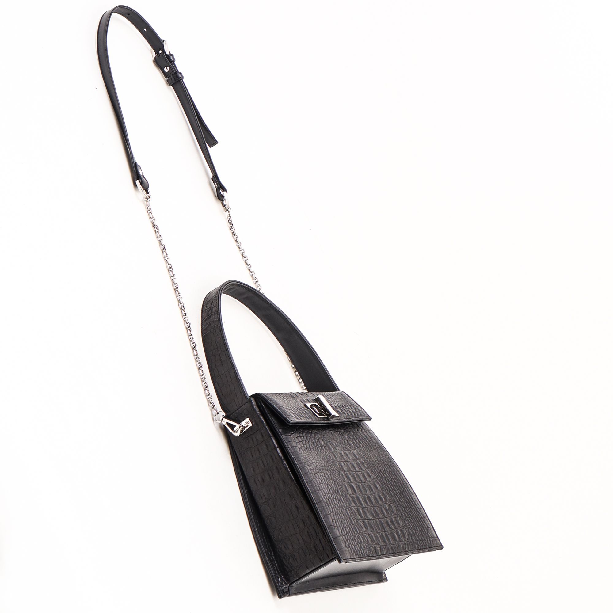 1372 V - RÓZSA TÁSKA