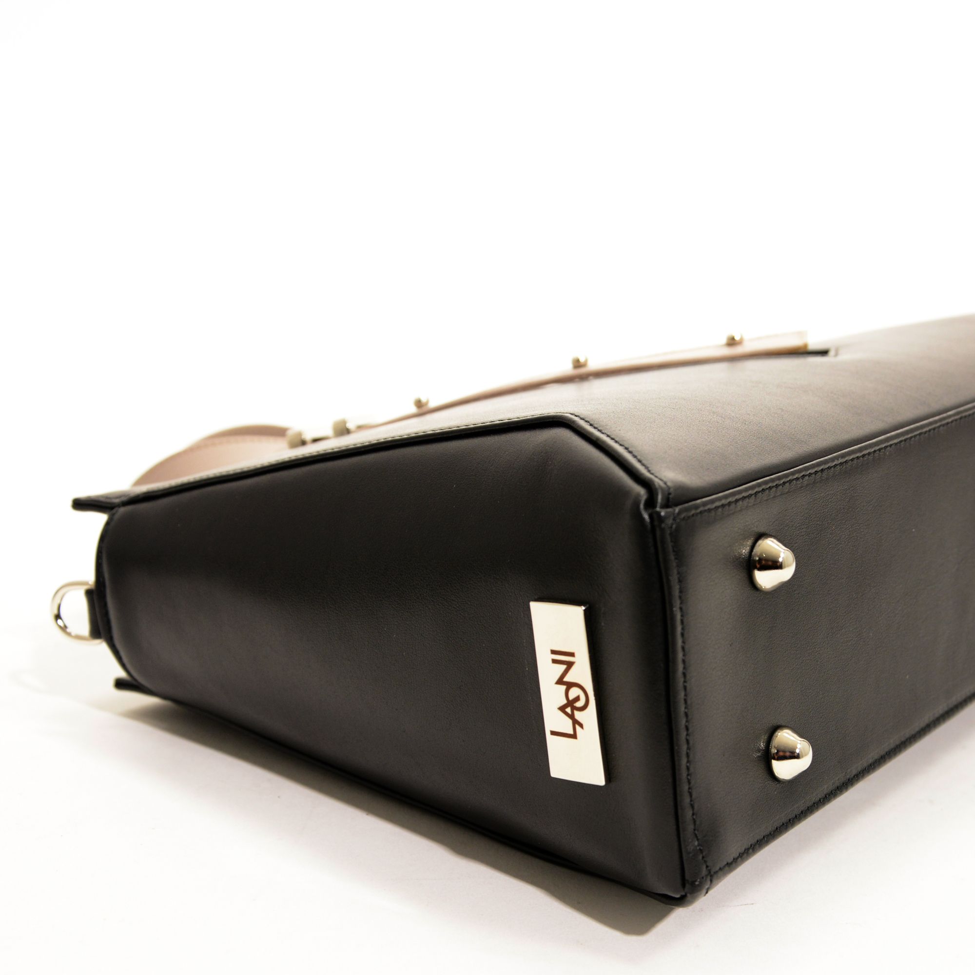 2037  - SMALL HIROSHI BAG